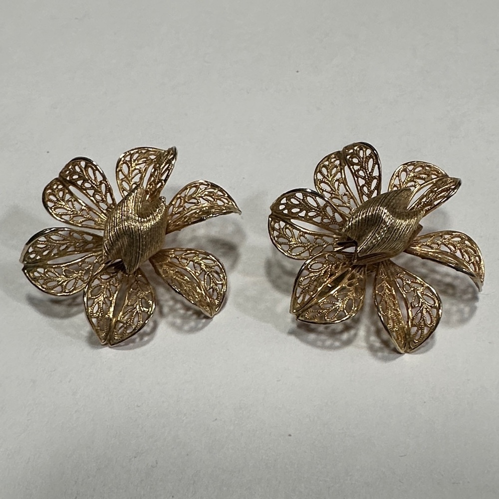 Vintage Bright Gold Earrings Filigree Metal Flowers MCM Costume Jewelry